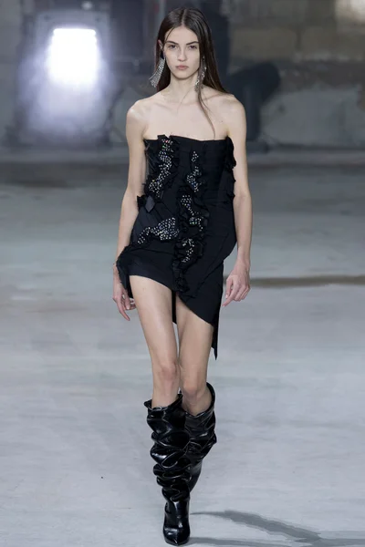 Look 42